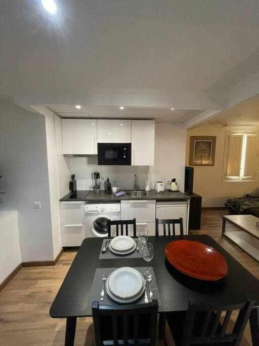 Apartamento IV Alcalaretiro Ideal Parejas มาดริด ภายนอก รูปภาพ
