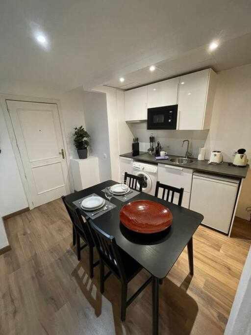 Apartamento IV Alcalaretiro Ideal Parejas มาดริด ภายนอก รูปภาพ