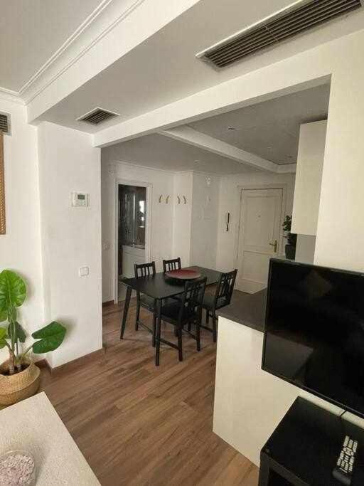 Apartamento IV Alcalaretiro Ideal Parejas มาดริด ภายนอก รูปภาพ