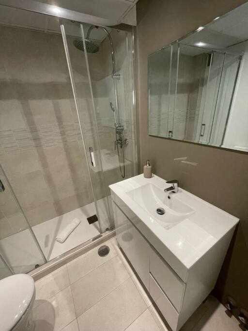 Apartamento IV Alcalaretiro Ideal Parejas มาดริด ภายนอก รูปภาพ